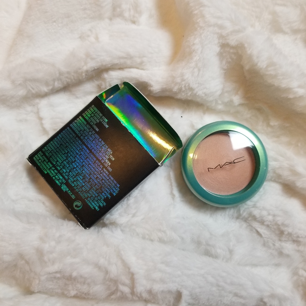 MAC Lure Collection Lune